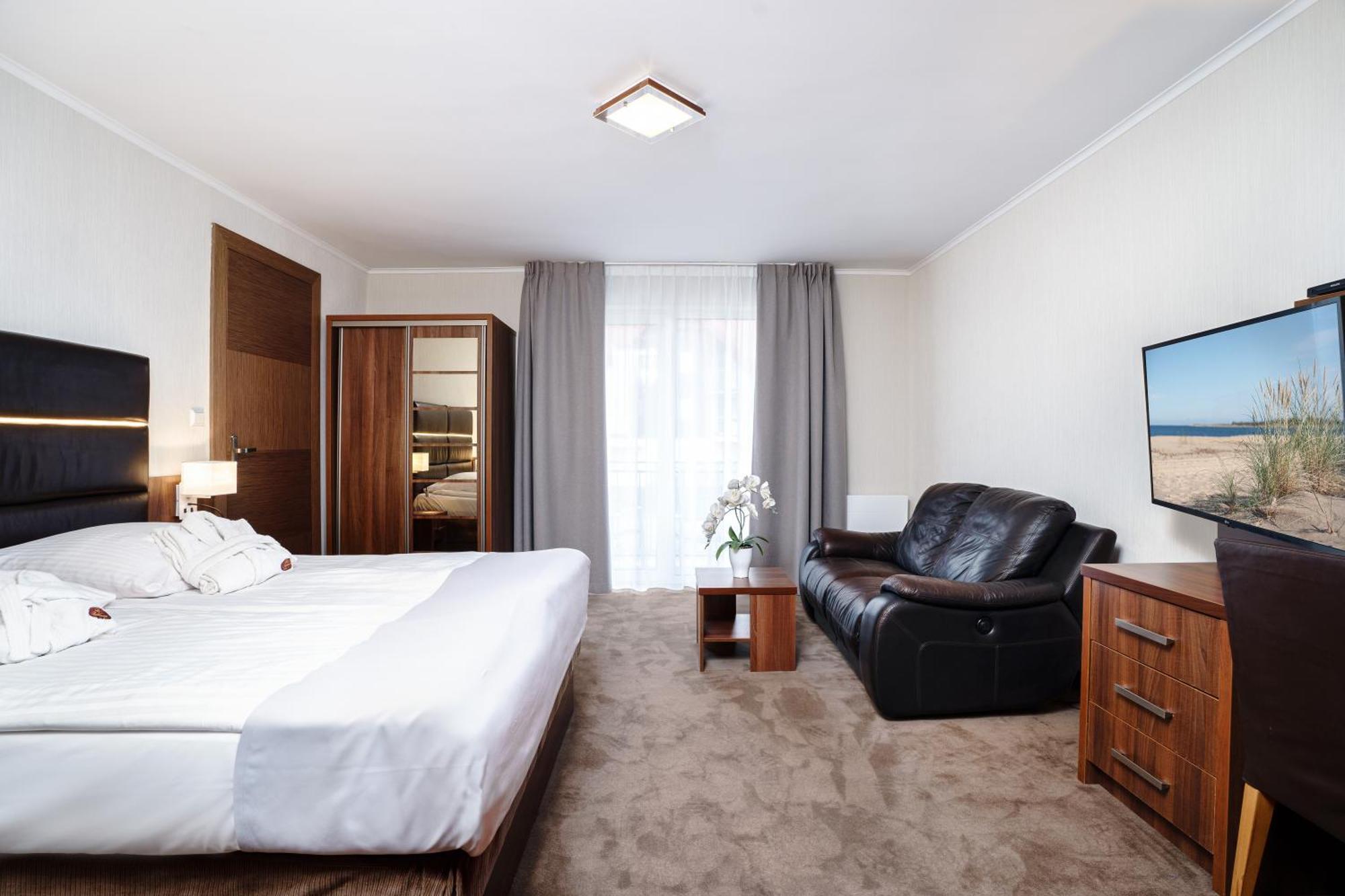 Hotel Spa Activia Jastrzebia Gora Exterior photo