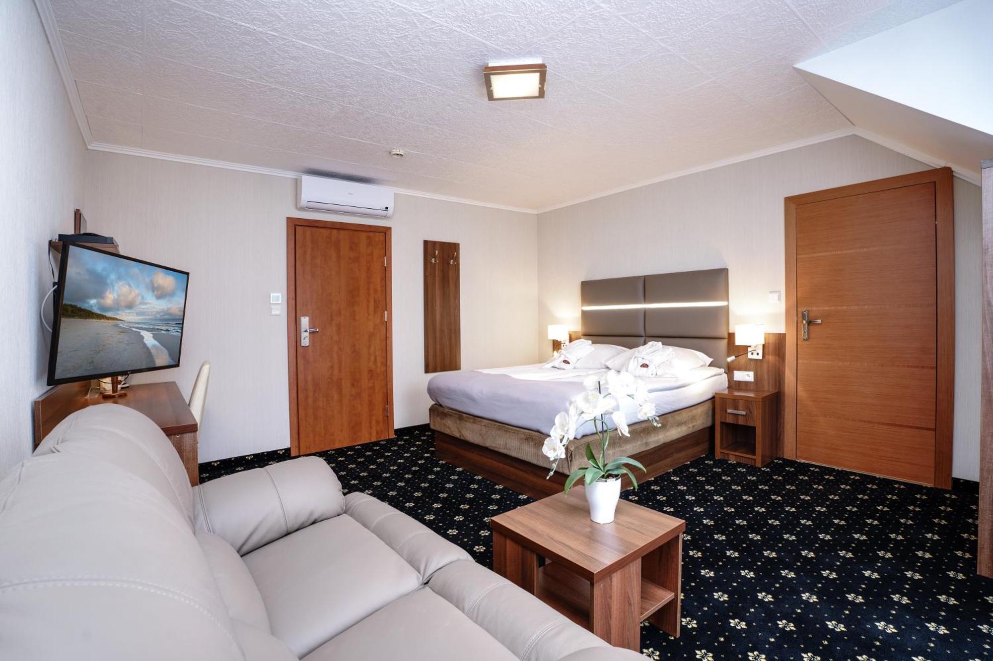 Hotel Spa Activia Jastrzebia Gora Exterior photo