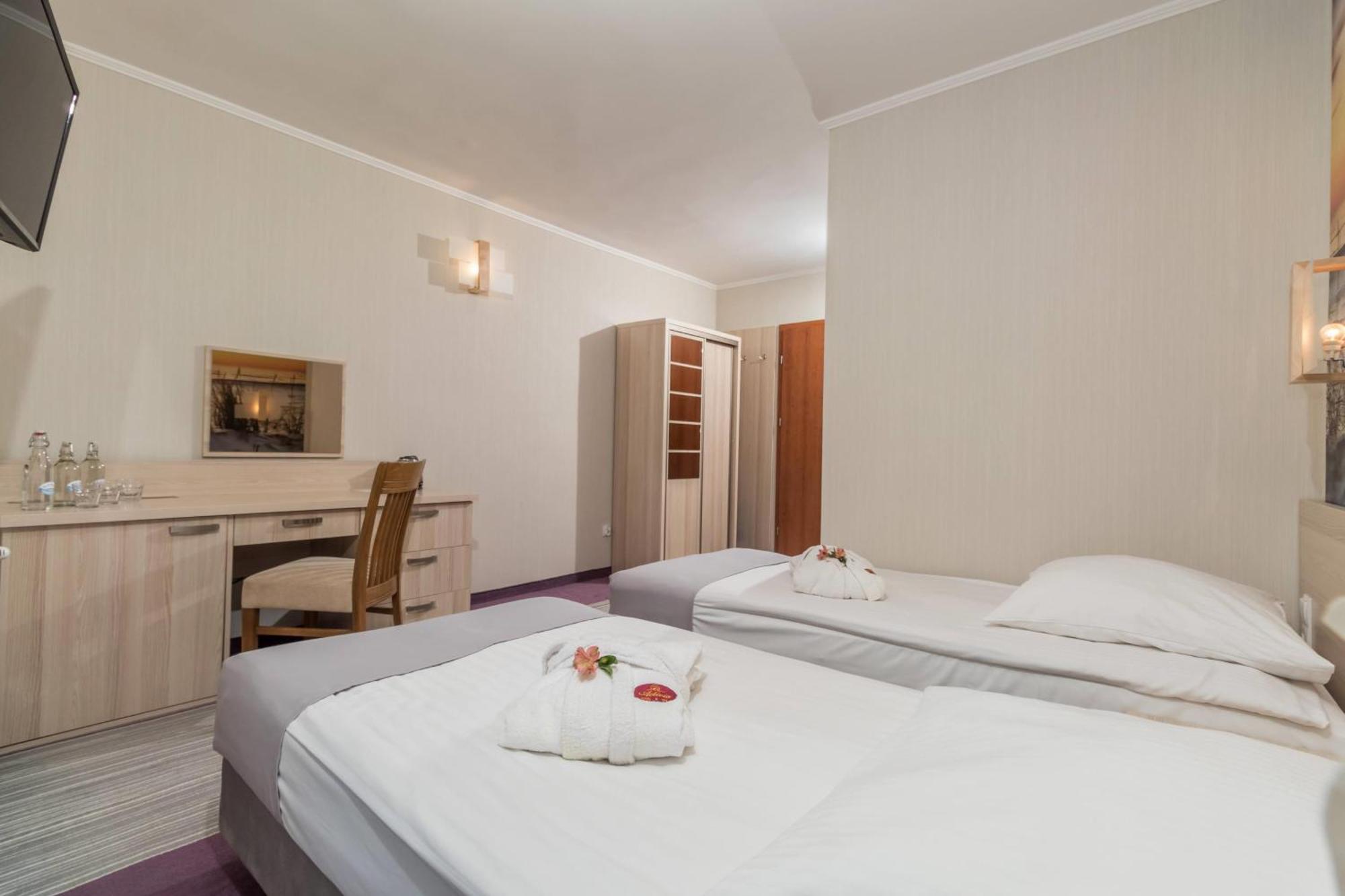 Hotel Spa Activia Jastrzebia Gora Room photo